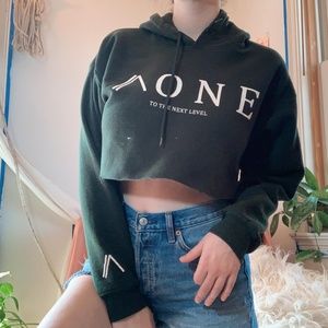 AONE CROPPED HOODED SWEATSHIRT